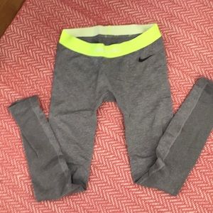 Bnwot nike leggings